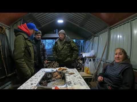 Видео: Впервые коптим мясо с Оксаной. Сиплый пиротехник, Лёха, Энергетик'