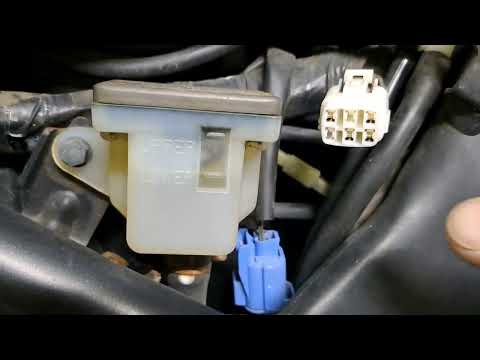 Видео: SUZUKI BANDIT GSF 1250S 2009 года . F1 ошибки