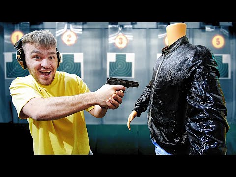 Видео: ПОКРАСИЛИ ОДЕЖДУ НЕПРОБИВАЕМОЙ КРАСКОЙ!