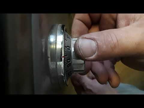 Видео: Открыть сейф AIKO