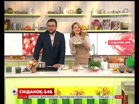 Видео: Руслан Сенічкін і Тіна Кароль приготували банош