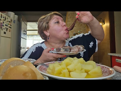 Видео: МУКБАНГ 🍽 АСМР ЕДА*ASMR EATING*ASMR ПОДБОРКА/ ЗВУКИ ЕДЫ/БЕСЕДЫ ЗА СТОЛОМ. CONVERSACIÓN AT THE TABLE