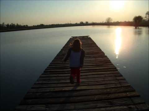 Видео: Песен за град Левски