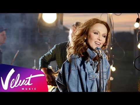 Видео: Альбина Джанабаева - Один на один