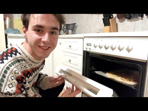 Видео: Я не умею готовить: Пицца с грушей