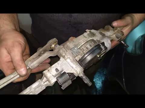 Видео: #099(1) снятие трапеции стеклоочистителя(VW туарег)