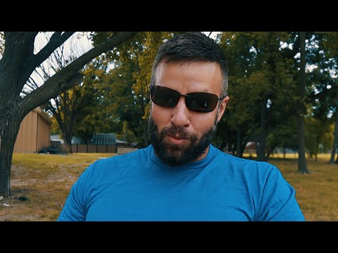 Видео: Почему женщины НАМЕРЕННО посылают неоднозначные сигналы, когда вы им нравитесь