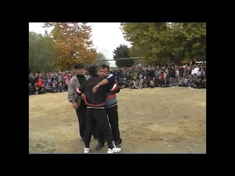 Видео: КУРАШ, КАТТА-КАТТА  ПОЛВОНЛАР  ИШТИРОКИДА  ЯҚИН  УРТАДА  БУЛМАГАН  БУНАҚА  КУРАШ
