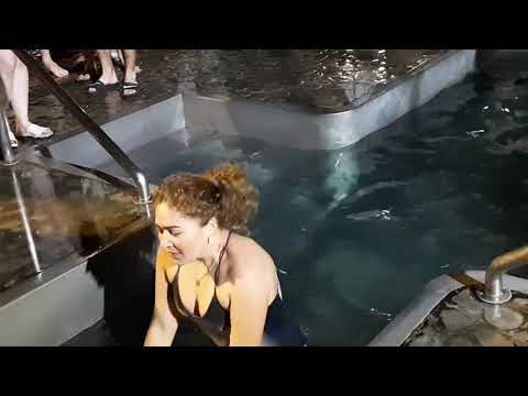 Видео: Крещение 2020. Купания