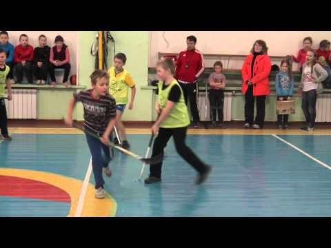 Видео: Флорбол 3а - 3б   1 тайм