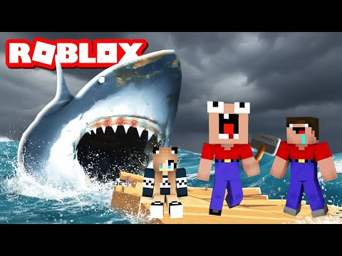 Видео: ВЫЖИВАНИЕ НА ПЛОТУ В РОБЛОКС ! ROBLOX RAFT