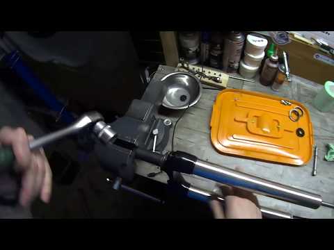Видео: Rock Shox Recon замена масла