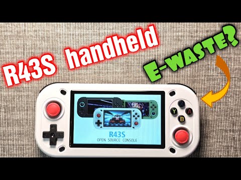 Видео: Обзор игровой консоли R43s. Старший брат R36s?