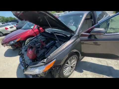 Видео: 🐣Обзор и Сравнение 2018 Toyota Camry🐣•ХОТИТЕ ПРИОБРЕСТИ АВТО ИЗ США ❓👇•⠀⏹️ По вопросам покупк