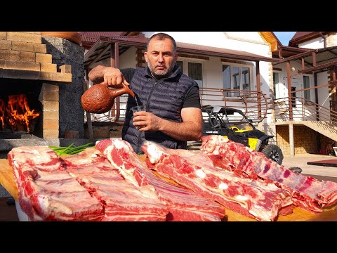 Видео: ЖАРЕНОЕ МЯСО, ЗАПЕЧЕННОЕ в ДУХОВКЕ.