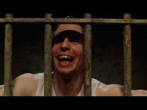 Видео: Зеленая Миля 1999 (Этот сукин сын пописал на меня)