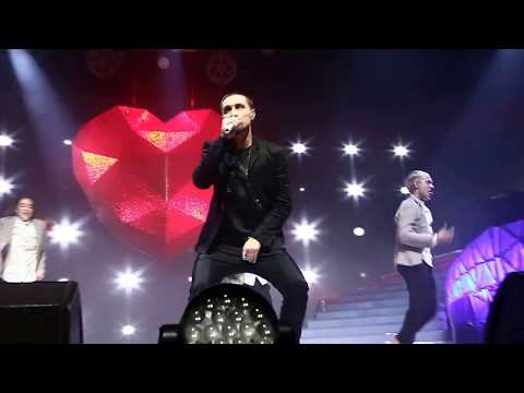 Видео: Дима Билан - Девочка не плачь - Big love show - 2018 - Санкт-Петербург -