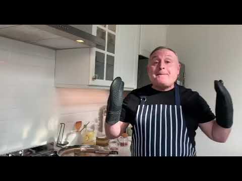 Видео: Готовим с Артуром Симоняном | баранина по итальянски .