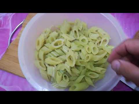 Видео: Готовим лопух по восточному. Сахалин, Корсаков. Подножный корм.