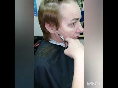 Видео: Как простричь короткую стрижку с удлинённым затылком