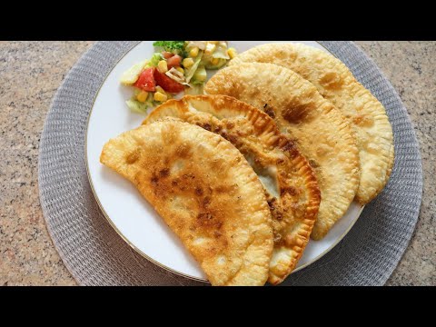 Видео: Мои любимые чебуреки с фаршем и сыром, самый лучший рецепт