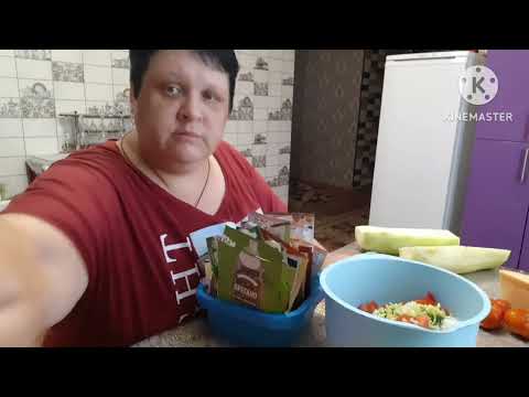 Видео: КАБАЧОК ФАРШИРОВАННЫЙ 🥒🍅🧅лепёшки с творогом.