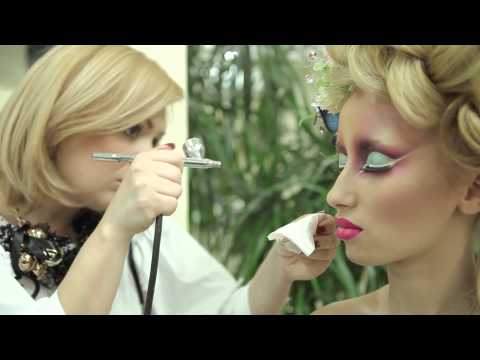 Видео: Битва стилистов. Конкурсная работа финалиста Надежды Казанцевой-Басюл.
