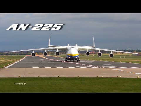 Видео: Посадка самого большого самолёта в мире Ан-225