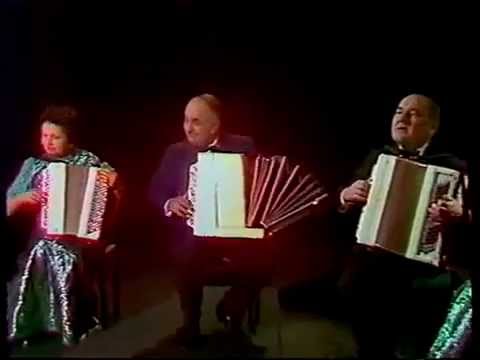 Видео: Чардаш (обр.Ризоля) Киевский квартет Ризоля