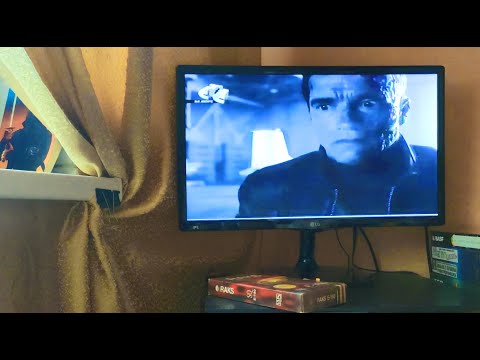 Видео: Что на видеокассетах. Часть 10.  Восемь кассет VHS с барахолочки.