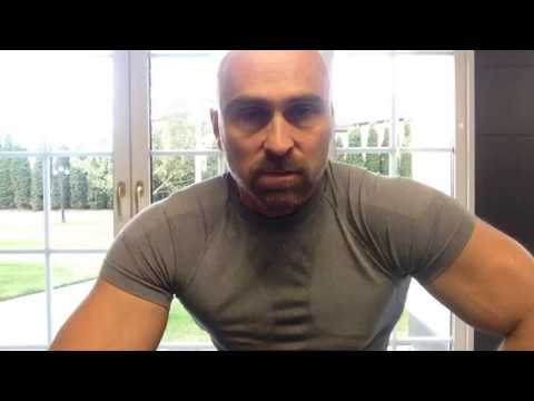 Видео: КАК НАКАЧАТЬСЯ БЕЗ СТЕРОИДОВ? Правда от Папы Смита