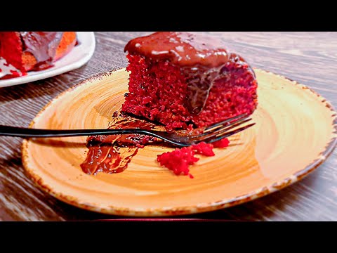 Видео: чем проще еда тем она вкуснее. Пирог из молодой свеклы