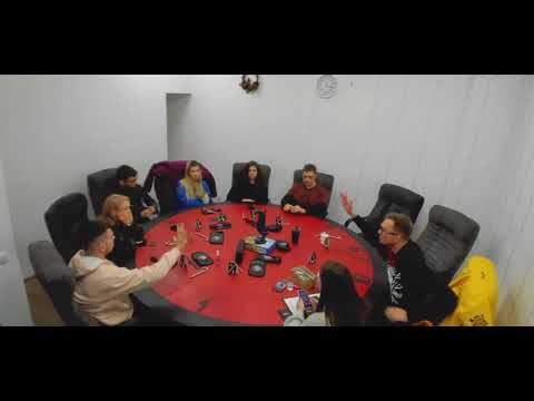 Видео: Лоску ультует в Жирафу