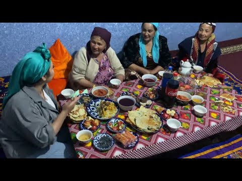 Видео: Uzbekistan. Татарка в узбекском кишлаке. Как танцуют страусы?