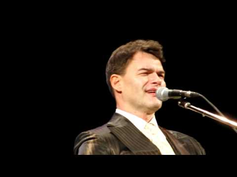 Видео: Евгений Дятлов "Я в весеннем лесу..."