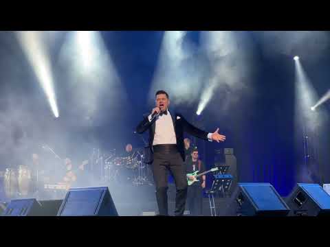 Видео: Санкт-Петербург. Сольный концерт Сергея Волчкова 07.04.23