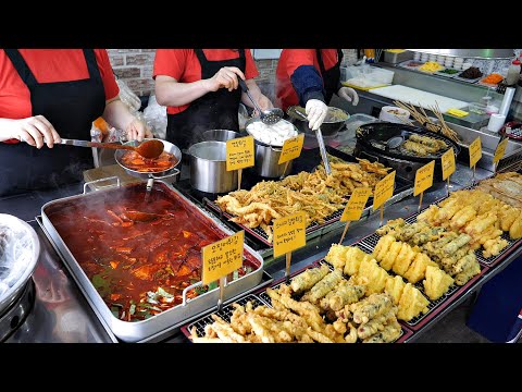 Видео: Три корейские сестры! Мы готовим вкуснейшие Tteokbokki. / Корейская еда