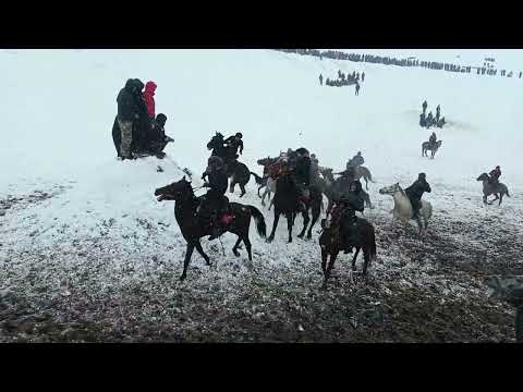 Видео: бузкаши дар Ҷорубқул баромади Анис бо аспи Акбар Мамаев асп бо номи (ТИРИ КАМОН) лайка бза  тамошокн
