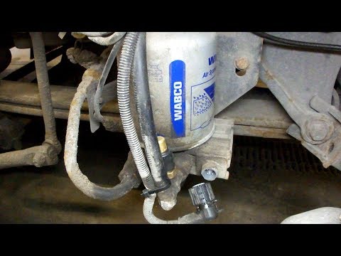 Видео: Электрическая неисправность осушителя/Volvo FH