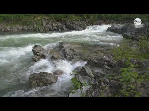 Видео: Наша Сибирь 4К: Бурная река