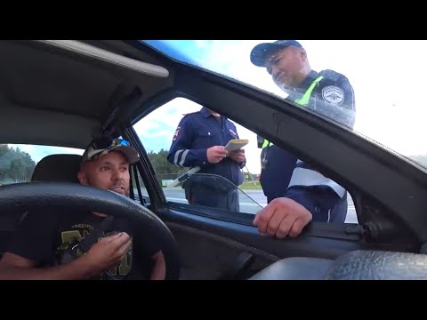 Видео: ДПС ПОЖАЛЕЛ ЧТО ОСТАНОВИЛ ГРАМОТНОГО ВОДИЛУ