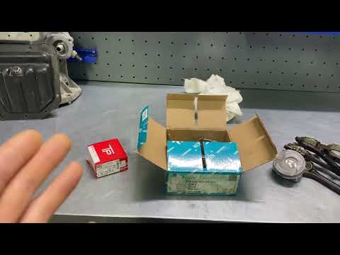 Видео: Хендай Авант G4FD 1.6,расточка блока в 0.50.Сильнейший нагар на поршнях!и большой расход масла.