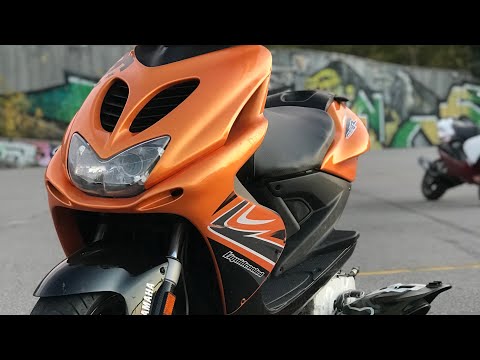 Видео: ОБЗОР Yamaha Aerox R / РОКС КОТОРЫЙ ТЫ ЗАХОЧЕШЬ / ПРОХВАТИ ПО КИЕВУ / СТАНТ