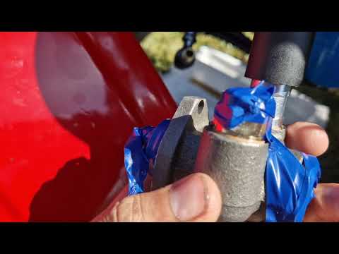 Видео: Заміна насоса підкачки.