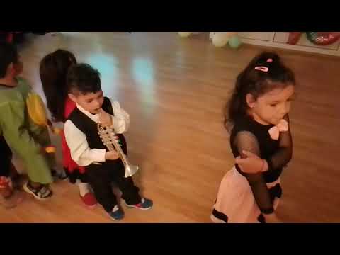 Видео: 40 години ДГ"Червена шапчица "с.Габаре