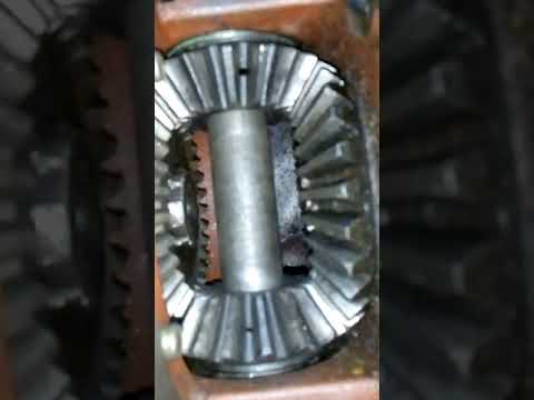 Видео: Дифференциал т 25 нужна помощь в подбору шайб сателитов!!!
