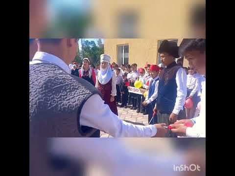Видео: Кыргыз Республикасынын мамлекеттик тилине 33 жыл.Түп району А.Кайдуев N-11 Көөчү орто мектеби
