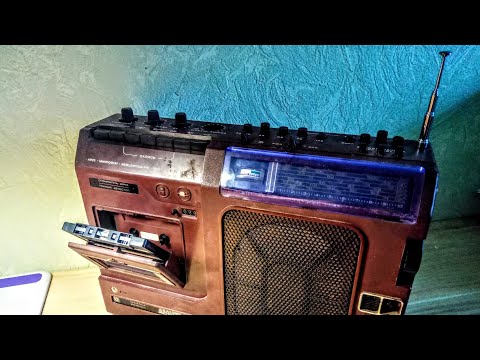 Видео: Ремонт магнитолы Аэлита 102, замена конденсаторов, перестройка на ФМ, обслуживание лентопротяга.