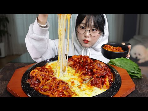 Видео: Острая курица гриль с сыром | Mukbang Asmr