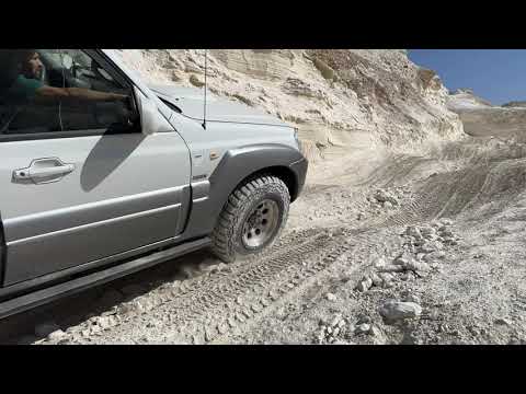 Видео: Hyundai Terracan Диагоналка,блоки рулят - the differential lock saved the day